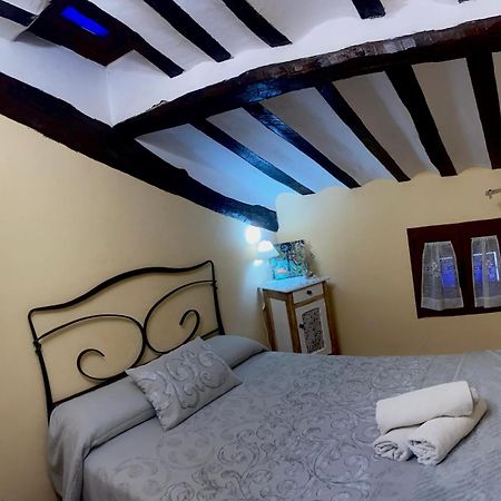 La Alpargateria Bed and Breakfast Villafranca Montes De Oca Exteriör bild