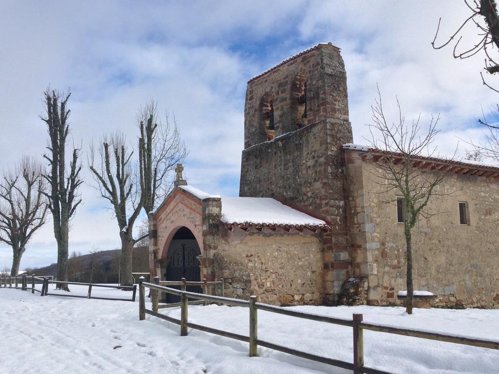 La Alpargateria Bed and Breakfast Villafranca Montes De Oca Exteriör bild